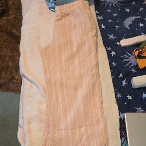 Wonderly Peach Women's Trousers